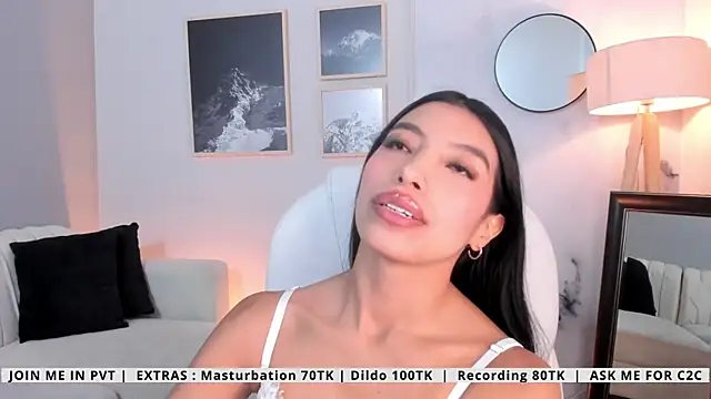 Tiffany Low online show from May 6, 2026, 4:22 pm