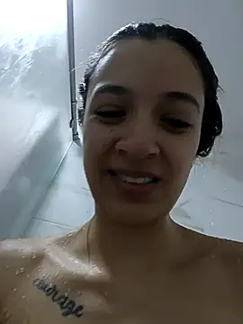 MiQeilaSweet online show from December 2, 2025, 12:33 am