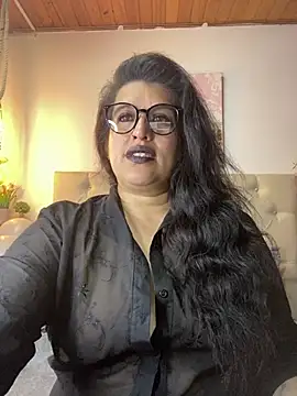 Snapshot of Andrea_secret_ chatting on August 3, 2026, 1:50 pm Andrea secret online show from August 3, 2026, 1:50 pm
