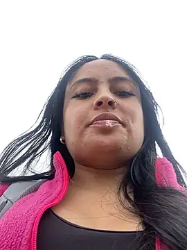 Snapshot of Karla_1-2 chatting on November 24, 2025, 8:20 pm Karla 1-2 online show from November 24, 2025, 8:20 pm