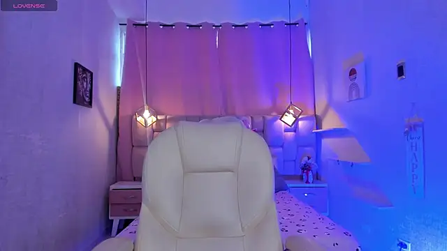 Snapshot of vagaro_ chatting on October 22, 2025, 8:41 pm vagaro online show from October 22, 2025, 8:41 pm