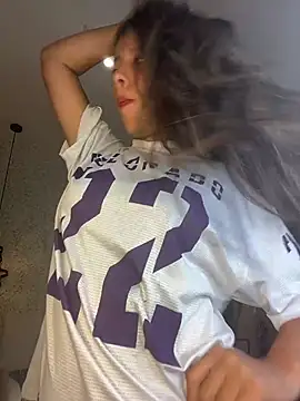 Snapshot of EMILIIA_RICHTER__ chatting on December 3, 2025, 7:35 pm EMILIIA RICHTER online show from December 3, 2025, 7:35 pm