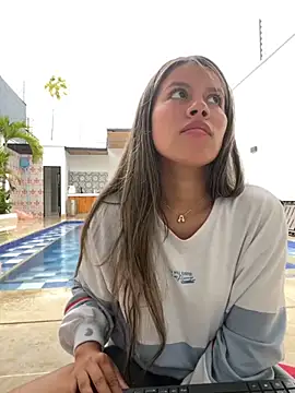 Snapshot of EMILIIA_RICHTER__ chatting on October 12, 2025, 11:33 am EMILIIA RICHTER online show from October 12, 2025, 11:33 am