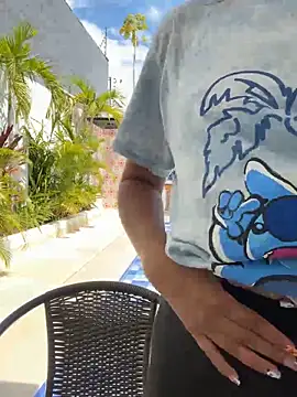 Snapshot of EMILIIA_RICHTER__ chatting on October 17, 2025, 6:10 pm EMILIIA RICHTER online show from October 17, 2025, 6:10 pm