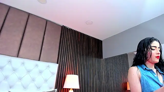 SamyySwet online show from November 11, 2025, 8:14 pm