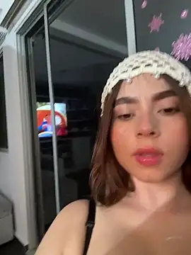 Snapshot of charlote_rossee chatting on May 11, 2026, 5:53 am charlote rossee online show from May 11, 2026, 5:53 am