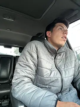 Snapshot of mattebret11 chatting on October 2, 2025, 6:11 pm mattebret11 online show from October 2, 2025, 6:11 pm