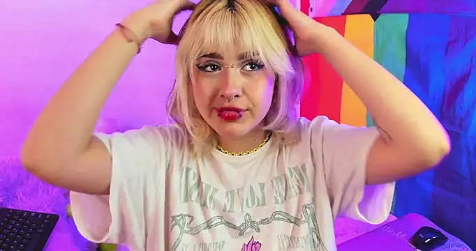 NekoWaifu online show from November 4, 2025, 1:15 pm