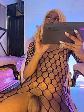 Mara royal online show from February 12, 2026, 8:19 pm