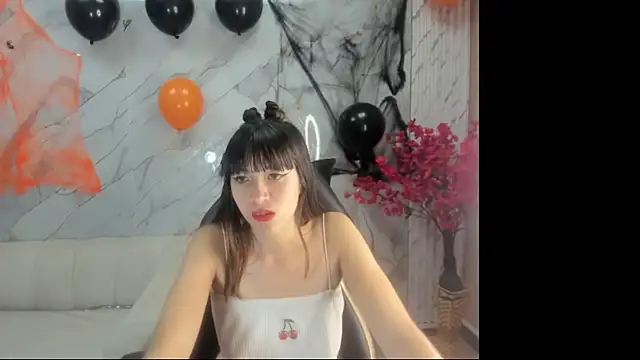 Isabella Blondetf online show from October 25, 2025, 8:42 pm