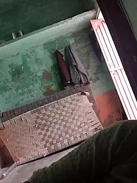 annu 000 online show from October 4, 2025, 4:58 am