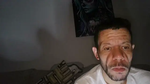 Snapshot of versatilevortex chatting on April 6, 2026, 3:46 am versatilevortex online show from April 6, 2026, 3:46 am