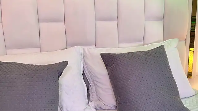 paulina cano online show from January 5, 2026, 7:06 pm