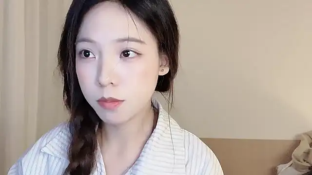 Snapshot of Meng_777 chatting on November 12, 2025, 11:36 am Meng 777 online show from November 12, 2025, 11:36 am