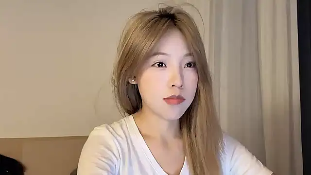 Snapshot of Meng_777 chatting on May 12, 2026, 11:16 am Meng 777 online show from May 12, 2026, 11:16 am