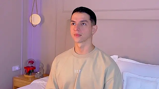 Snapshot of ZaneDawson chatting on November 5, 2025, 6:05 am ZaneDawson online show from November 5, 2025, 6:05 am