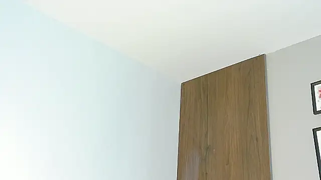 Snapshot of ZaneDawson chatting on November 4, 2025, 3:32 am ZaneDawson online show from November 4, 2025, 3:32 am