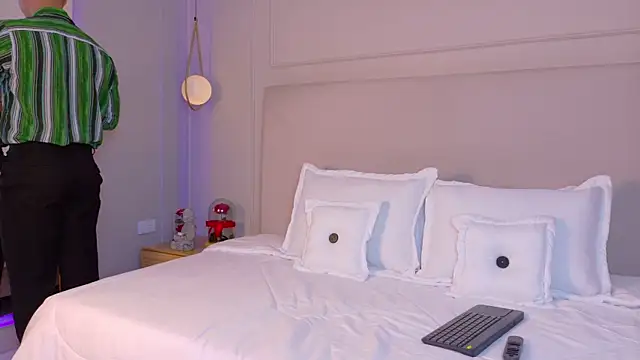 Snapshot of ZaneDawson chatting on November 22, 2025, 3:38 am ZaneDawson online show from November 22, 2025, 3:38 am