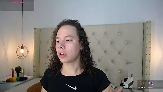 Snapshot of bycandy_ chatting on November 11, 2025, 12:22 pm bycandy online show from November 11, 2025, 12:22 pm