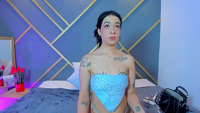 Emma Johanson online show from September 18, 2025, 9:40 pm