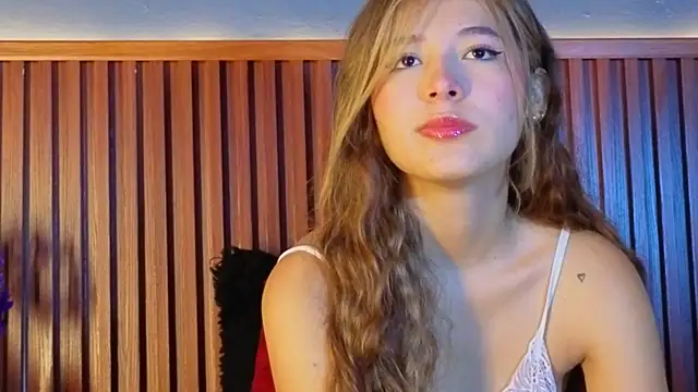 VictoriaSpark online show from October 27, 2025, 12:28 pm