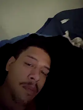 maicon9339 online show from November 16, 2025, 8:24 pm