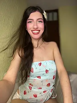 Emily-hottson online show from June 20, 2026, 5:34 am