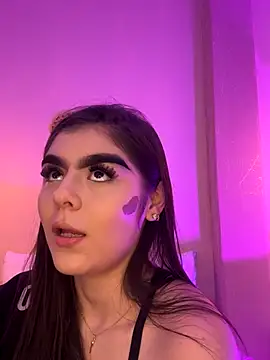 Snapshot of SofiaFontaiine chatting on November 14, 2025, 3:54 am SofiaFontaiine online show from November 14, 2025, 3:54 am