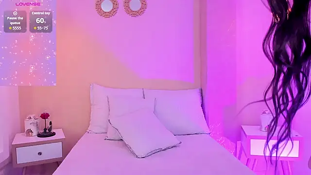 Snapshot of SofiaFontaiine chatting on November 8, 2025, 2:04 am SofiaFontaiine online show from November 8, 2025, 2:04 am