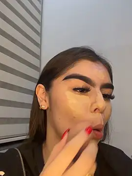 Snapshot of SofiaFontaiine chatting on November 20, 2025, 4:13 am SofiaFontaiine online show from November 20, 2025, 4:13 am