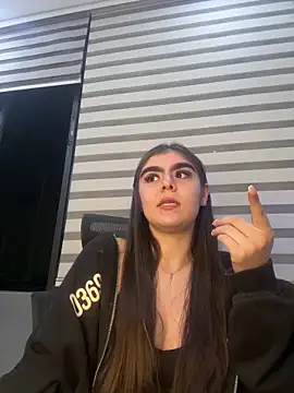 Snapshot of SofiaFontaiine chatting on November 13, 2025, 3:32 am SofiaFontaiine online show from November 13, 2025, 3:32 am