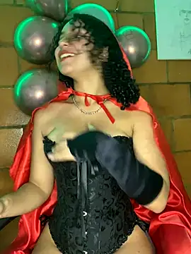 Snapshot of K_Licious chatting on October 31, 2025, 8:27 pm K Licious online show from October 31, 2025, 8:27 pm