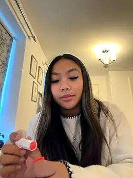 MissCherryyxox online show from September 23, 2025, 5:20 pm