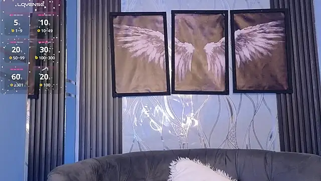 Angel-dragun online show from May 2, 2026, 2:39 am