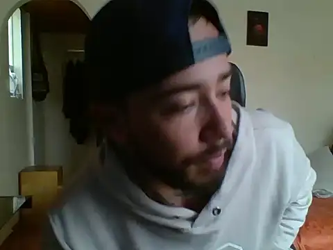KevinWolf online show from October 7, 2025, 2:18 pm