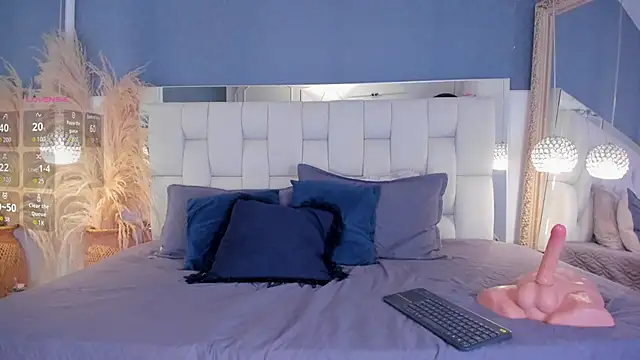 Celeste Amber online show from November 10, 2025, 8:36 pm