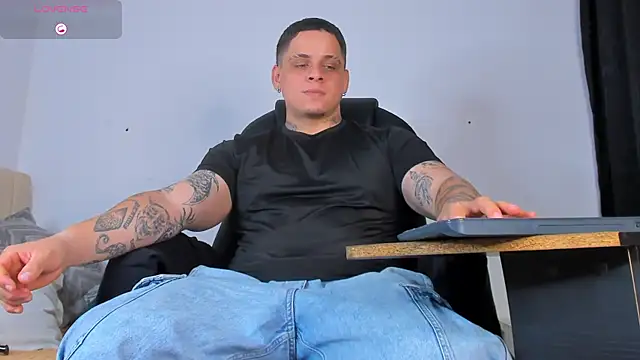 denis munera online show from October 2, 2025, 9:40 pm