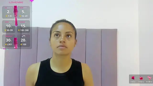 Snapshot of HoollyHendrix chatting on October 11, 2025, 7:59 pm HoollyHendrix online show from October 11, 2025, 7:59 pm