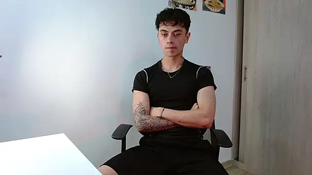 Snapshot of jaico_santos chatting on July 10, 2026, 11:27 pm jaico santos online show from July 10, 2026, 11:27 pm