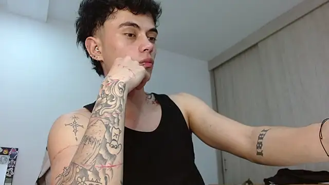 Snapshot of jaico_santos chatting on May 28, 2026, 11:32 pm jaico santos online show from May 28, 2026, 11:32 pm