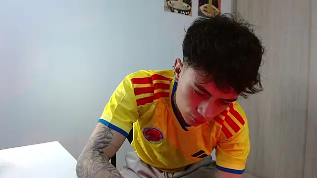 Snapshot of jaico_santos chatting on June 28, 2026, 11:22 pm jaico santos online show from June 28, 2026, 11:22 pm