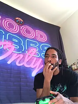 Mikaaa97 online show from February 25, 2026, 11:43 am