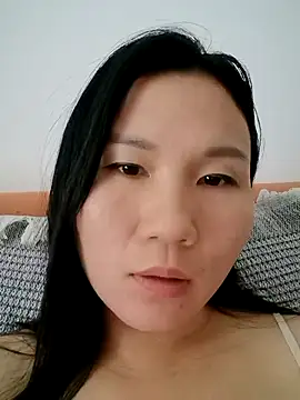 wen78759 online show from October 8, 2025, 4:25 am