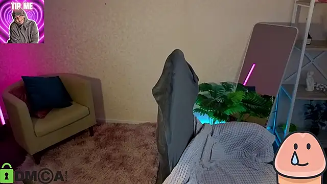 Snapshot of Mia_R0ss chatting on March 8, 2026, 2:04 am Mia R0ss online show from March 8, 2026, 2:04 am