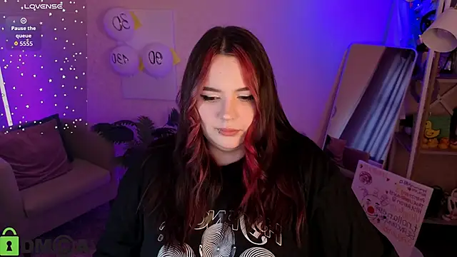 Mia R0ss online show from May 2, 2026, 1:11 am