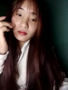 Snapshot of Linksys_nicee chatting on November 19, 2025, 6:19 pm Linksys nicee online show from November 19, 2025, 6:19 pm