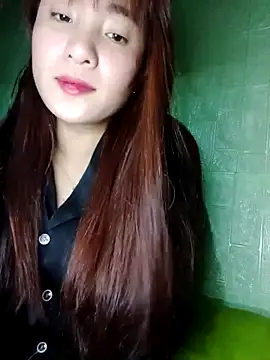 Snapshot of Linksys_nicee chatting on November 23, 2025, 8:46 am Linksys nicee online show from November 23, 2025, 8:46 am