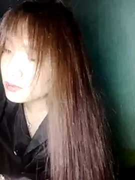 Snapshot of Linksys_nicee chatting on November 18, 2025, 3:26 pm Linksys nicee online show from November 18, 2025, 3:26 pm