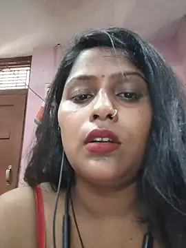 Jasmine Januja online show from June 29, 2026, 2:40 am