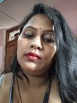 Jasmine Januja online show from June 13, 2026, 2:20 am